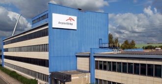 Copertina di Mittal-governo: prove di intesa ma con gli esuberi