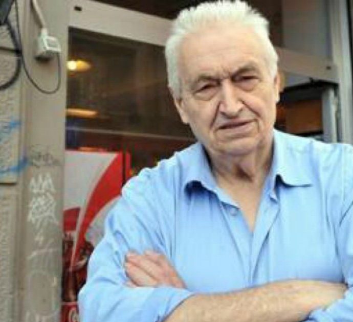 Piero Rattazzo morto, addio al proprietario dello storico bar di via Vetere a Milano inventore dell’happy hour