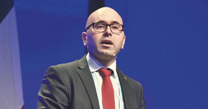 Il tesoriere della Lega a luglio va a giudizio per i soldi di Caprotti