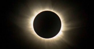 Copertina di Un’eclissi parziale e la Luna piena “di Sangue”: ecco come vedere lo spettacolo nei cieli del 28 ottobre (e i potenti effetti che avrà)