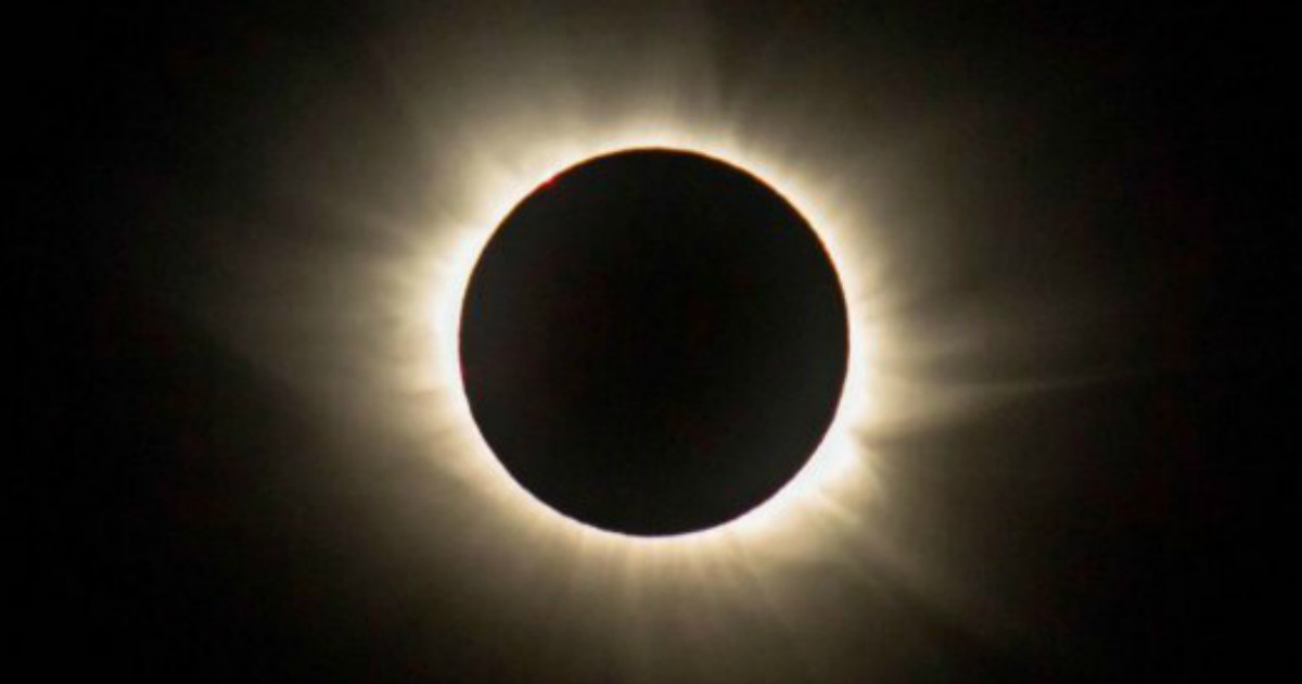 Eclissi solare parziale del 25 ottobre 2022