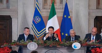 Conte, l’appello ai parlamentari: “Rimanete nelle vostre forze di governo: non voglio un partito. Frammentarsi non fa bene a stabilità esecutivo”