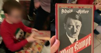 Copertina di Nonno confonde Minecraft con “Mein Kampf” e regala al nipotino il libro di Adolf Hitler. Ma è uno scherzo (di cattivo gusto) di un comico