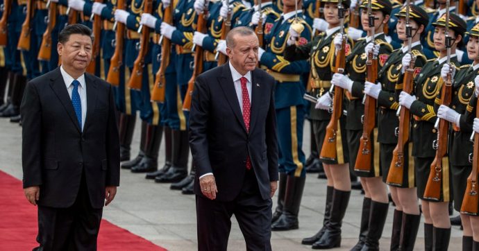 La nuova via della seta passa per la Turchia