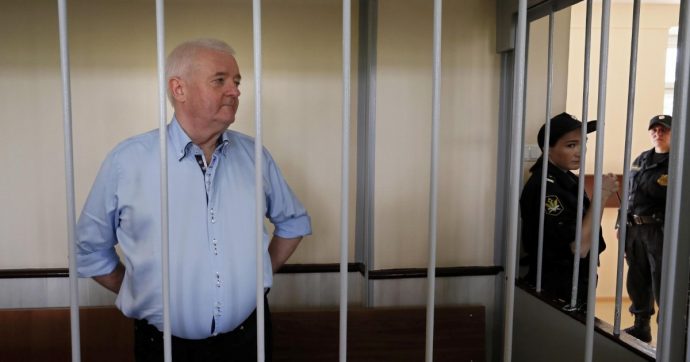 L’agente segreto riluttante ora accusa la sua Norvegia