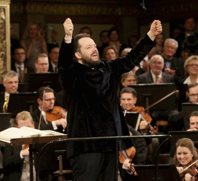 Il Concerto di Capodanno della Filarmonica di Vienna per la prima volta senza pubblico causa Covid: confermata la direzione di Riccardo Muti