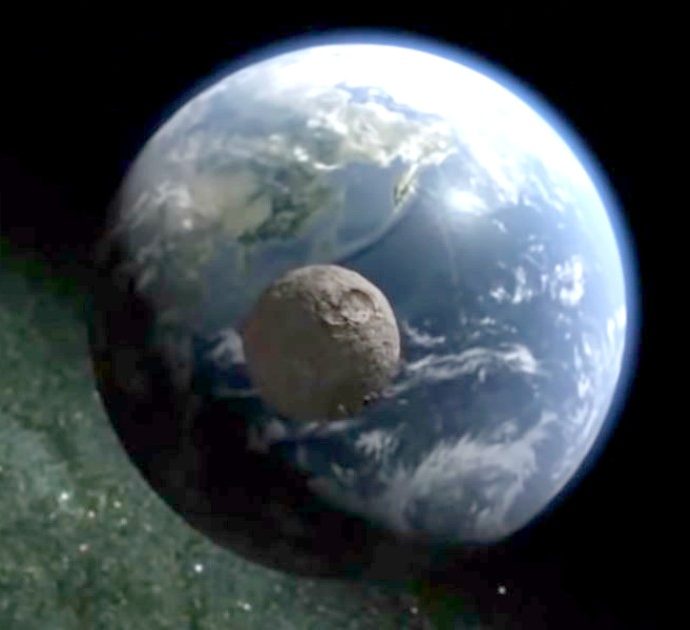 Scoperto un enorme asteroide “killer di pianeti” e si sta dirigendo verso la Terra: “Se mai ci impattasse, ci sarebbe un’estinzione di massa”