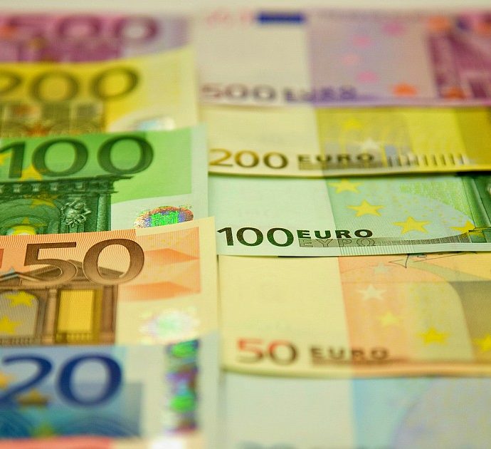 Eredita 4 milioni di euro dalla famiglia ma rinuncia: “Non voglio essere così ricca. Non saprei cosa farne”