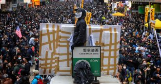 Copertina di Un milione in piazza contro il “Capodanno cinese” di Hong Kong