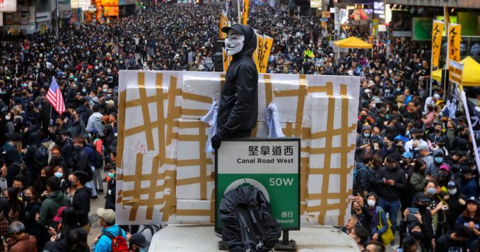 Un milione in piazza contro il “Capodanno cinese” di Hong Kong