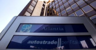 Copertina di Atlantia, Moody’s abbassa il rating della società. Tagli anche ad Autostrade per l’Italia e Aeroporti di Roma