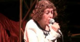 Copertina di Gerardina Trovato, la cantautrice sognava Sanremo: “Ho vissuto cose terribili, perso chili e capelli. Oggi vivo con i soldi della Caritas e mia madre mi ha denunciata”