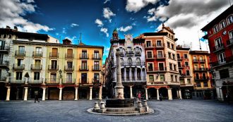 Copertina di Spagna: Teruel, il paese di 35mila abitanti in Aragona con un deputato determinante per la fiducia a Pedro Sanchez. Ora gira con la scorta