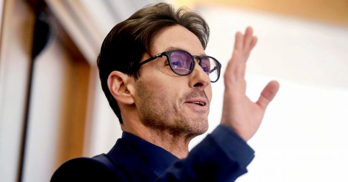 Sorpresa, i Berlusconi sperano nei giudici. Sì dei soci Mediaset alla holding olandese