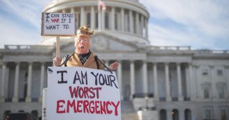 Copertina di “Trump è un caso umano, noi troppo docili con gli Usa”
