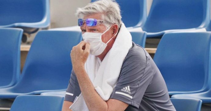 Australian Open, malori in campo per il fumo degli incendi: sospesi i match di qualificazione