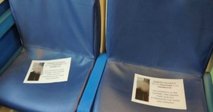 Lui la tradisce e lei tappezza Milano con centinaia di volantini: “Hai ignorato le mie lacrime, ora ignora pure questo” Lui la tradisce e lei tappezza Milano con centinaia di volantini: “Hai ignorato le mie lacrime, ora ignora pure questo”