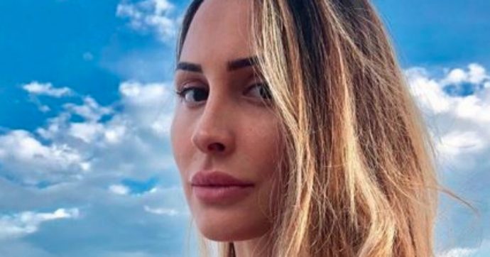 Noemi Letizia: “Farò un reality per far vedere chi sono davvero. Dopo la lettera di Veronica Lario volevo farla finita, volevo morire” Noemi Letizia: “Farò un reality per far vedere chi sono davvero. Dopo la lettera di Veronica Lario volevo farla finita, volevo morire”