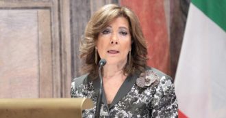 Copertina di Salvini per un giorno diventa anti-razzista