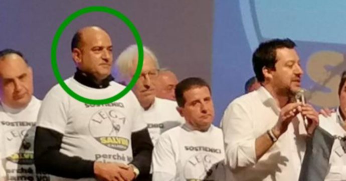 Lo strano caso dei gemelli al comizio