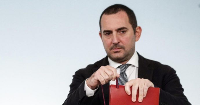 La guerra per la guida della cassa dello sport