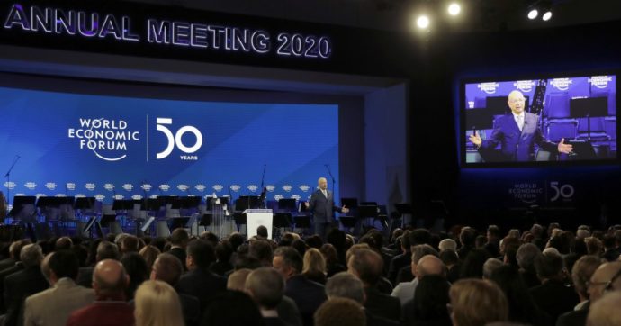 Davos, per la prima volta i 5 maggiori rischi per l’economia globale sono tutti legati al clima: Forum al via con Trump e Thunberg