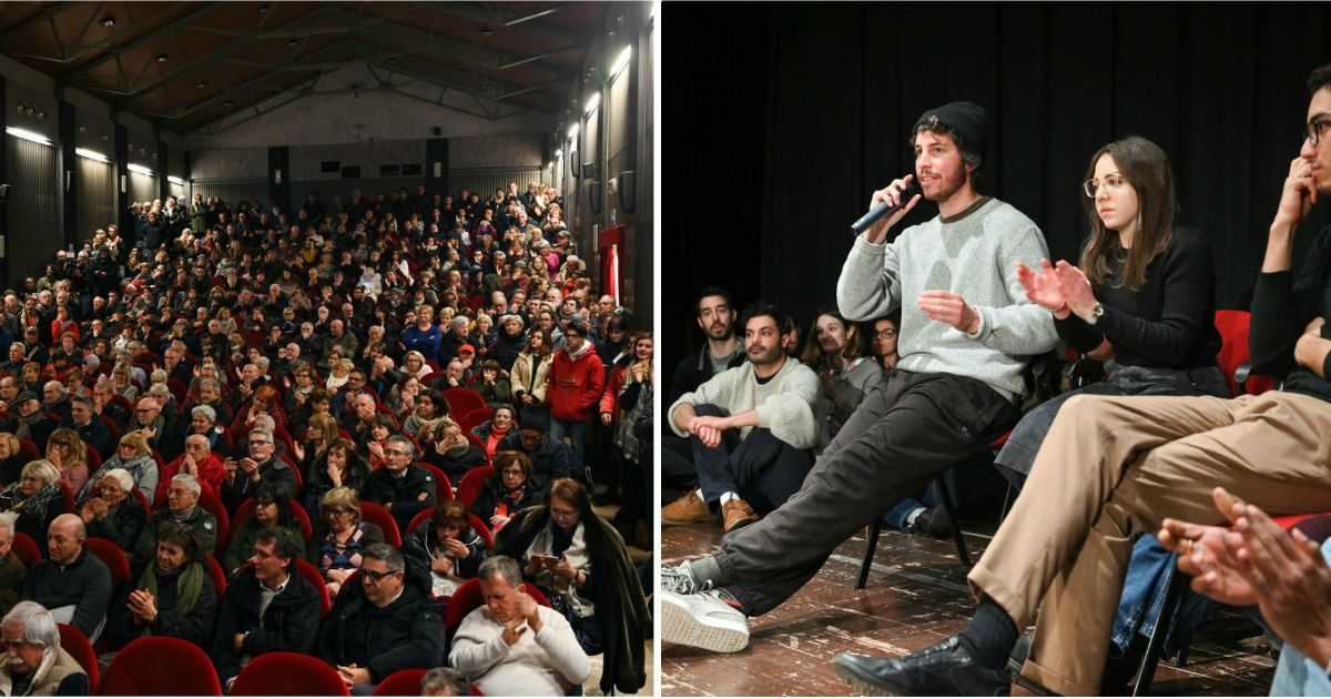 Bibbiano, lo sfogo dei cittadini all’assemblea con le sardine: “Noi, gente onesta maltrattata da politici e giornali e lasciata sola. Anche dal Pd”