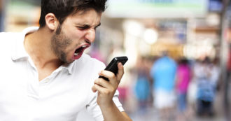 Copertina di Servizi truffa a pagamento su smartphone: da oggi si possono disabilitare con un SMS