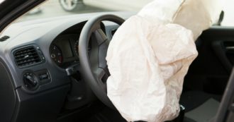 Copertina di Toyota e Honda, richiamati oltre sei milioni di vetture per airbag difettosi