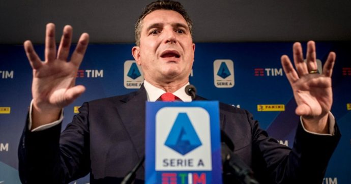 Lega di Serie A, il megastipendio e il superbonus dell’ad De Siervo