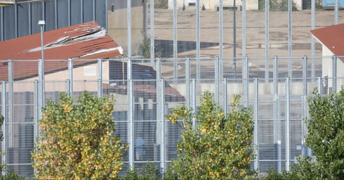 Migrante morto a Gorizia, Magi (+Europa): “Come Cucchi, hanno espulso dei testimoni”. Procuratore: “Prima li abbiamo interrogati”