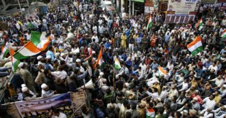 Copertina di India: cittadinanza per afghani, bangladesi e pakistani immigrati prima del 2015, ma non se musulmani. Corte Suprema dà l’ok alla legge