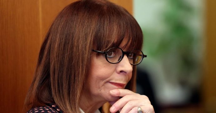 Ekaterini, la prima donna presidente sfida Erdogan