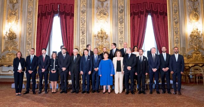 Conte rassicura, ma per il Pd si apre “una fase tutta nuova”