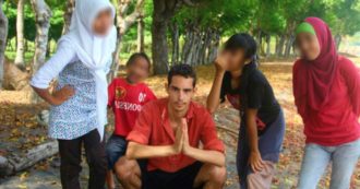 Copertina di Indonesia, arrestato giornalista ambientale dopo incontro coi popoli indigeni. Human Rights Watch: “È un segnale di repressione”