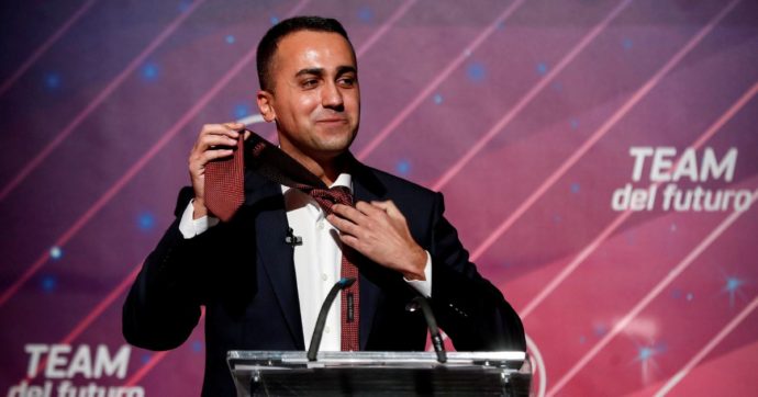 Il piano del “regista” Di Maio: Di Battista e Appendino capi