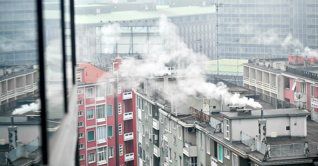 Smog, a Milano auto ferme e guerra alle vecchie caldaie. Costa: “I fondi per sostituirle ci sono”. Lega contro blocco del traffico. Comitati: “Necessario”