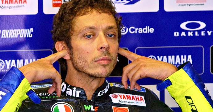 Valentino Rossi, dal 2021 il Dottore non avrà più la Yamaha ufficiale: contratto a Quartararo