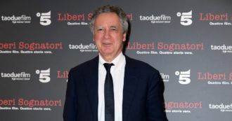 Copertina di “Mossa scomposta: chi meglio di lui può parlare qui?”