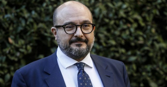 Giovedì sfiorata la rissa al Tg2: redazione divisa su Sangiuliano