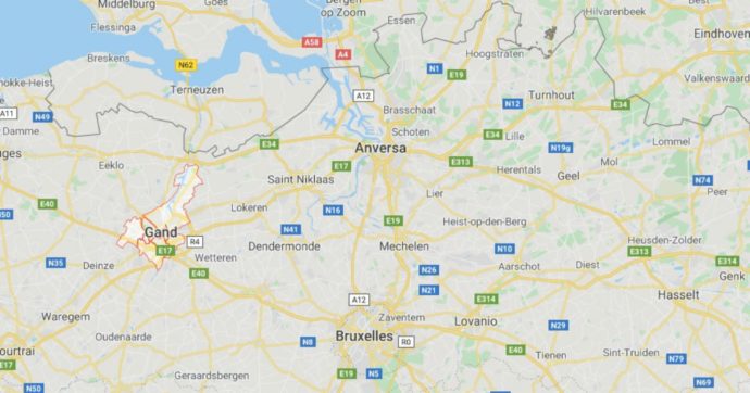 Belgio, donna accoltella due persone per strada a Gand. La polizia le spara per fermarla