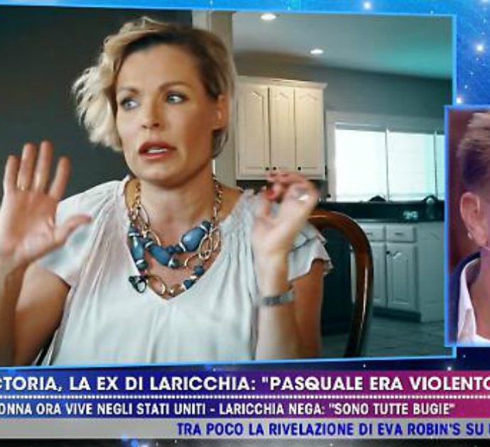 Live Non è la D’Urso, Victoria contro Pasquale Laricchia: “Mi ha dato tanti colpi in testa che ho smesso di respirare”. Lui: “Mi deve migliaia di euro”