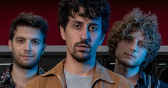 Copertina di Handshake, una band di ventenni che ha stoffa e notevoli sonorità psichedeliche