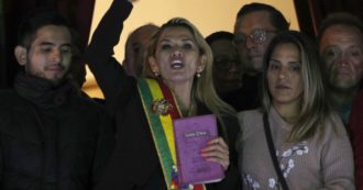 Copertina di Sud America, il potere della Chiese cristiane qui è molto forte. E la politica boliviana lo conferma