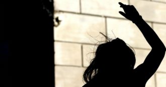 Copertina di Femminicidi, il bilancio del 2021 è di due donne ammazzate alla settimana