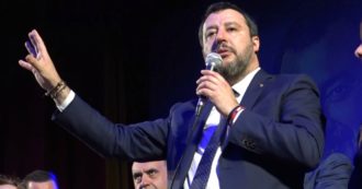 Copertina di Reggio Calabria, Salvini: “Appena torniamo al governo sigilliamo le frontiere”. Poi attacca la ministra Lamorgese
