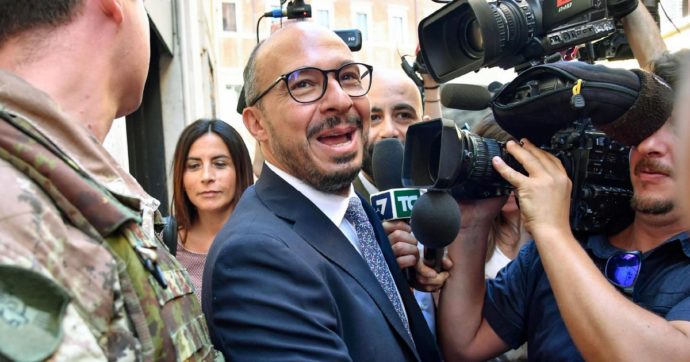 L’ultimo sgarbo di Renzi: fa come Craxi e usa il caso Tortora contro i giudici