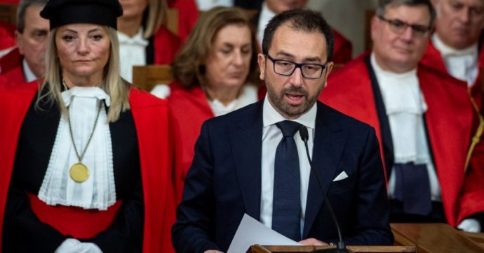 Indagini, processi e notifiche elettroniche: il dl Accorcia-processi che arriverà in Cdm