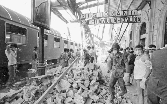 “La P2 organizzò la strage. Bellini portò la bomba”