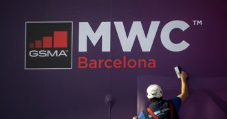 Copertina di Coronavirus, annullato il Mobile World Congress, fiera della telefonia hi-tech di Barcellona